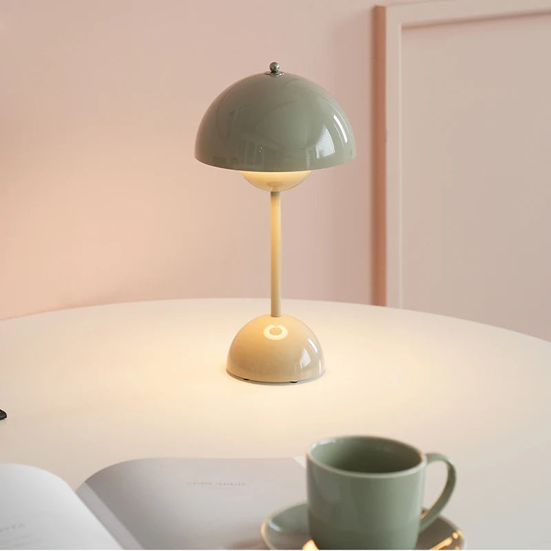 Touch-Controlled Table Lamp | Infinitely Dimmable Mushroom Desk Light