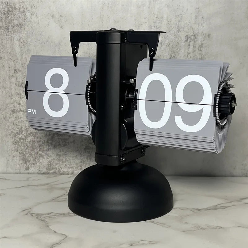 Vintage Flip Page Clock | Automatic Quartz Timepiece